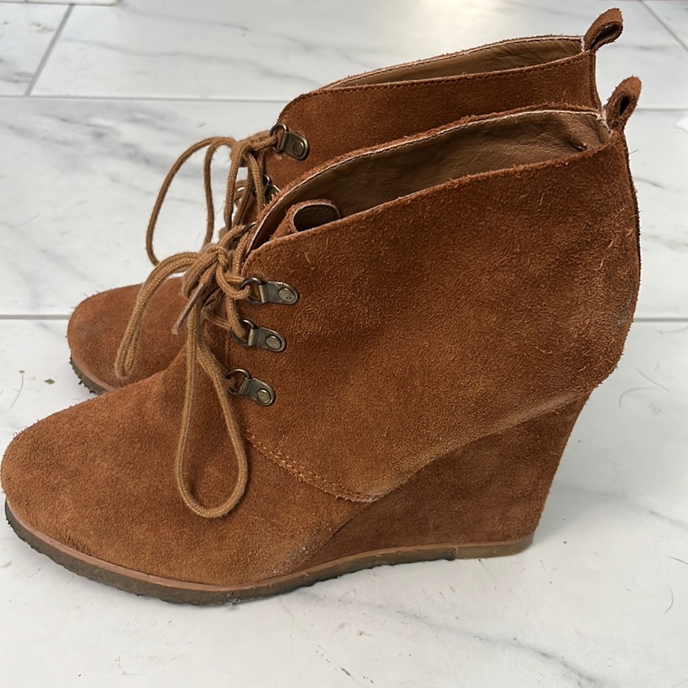 Steve Madden Suede Booties